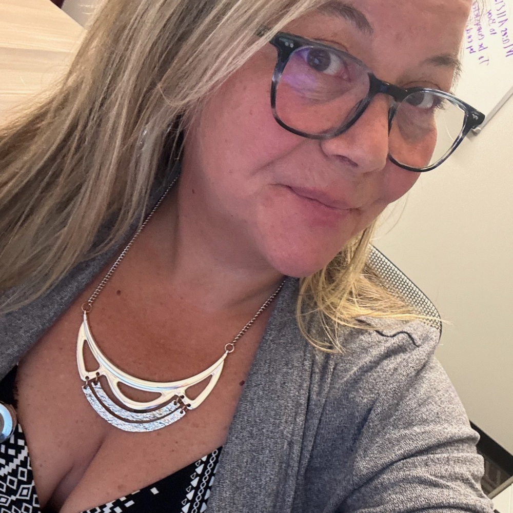 Meet your Posher, Tara